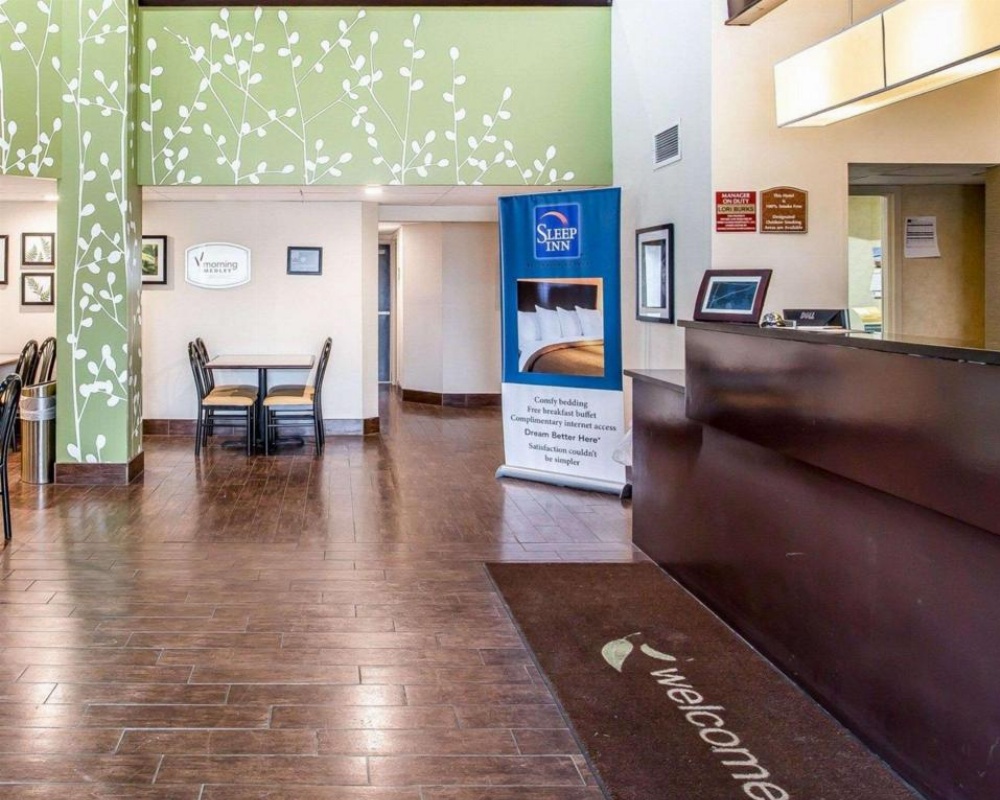 Rodeway Inn Image 17