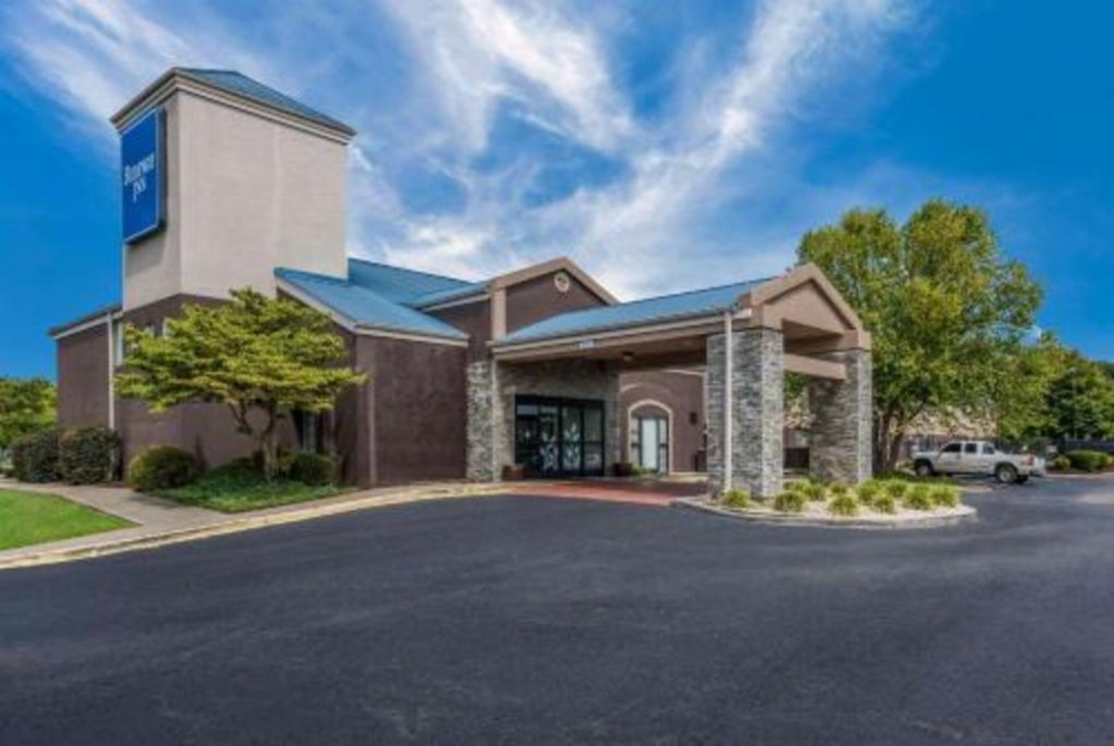 Rodeway Inn Image 48